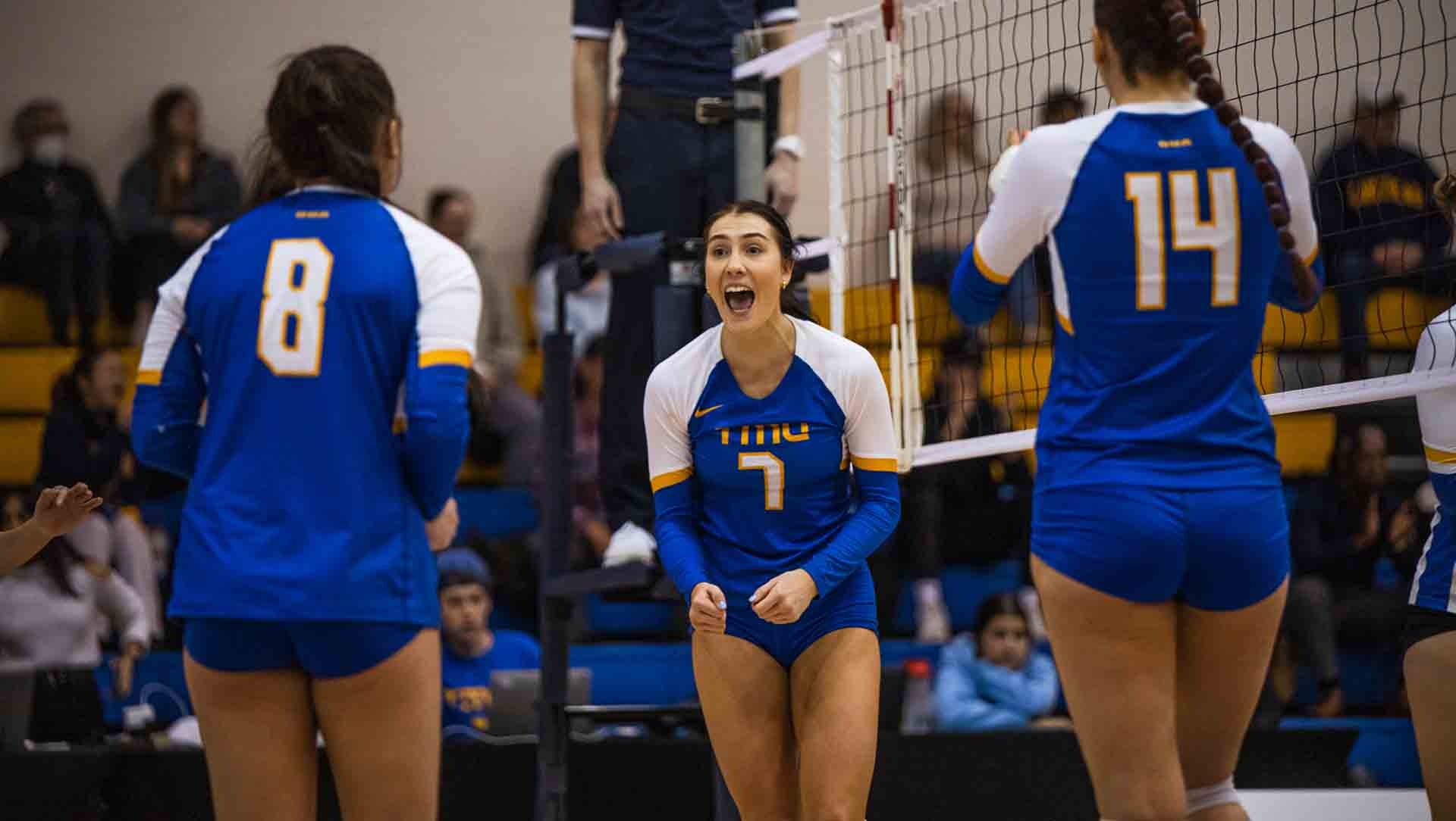 Julie Moore 202223 Volleyball (W) TMU Athletics & Recreation