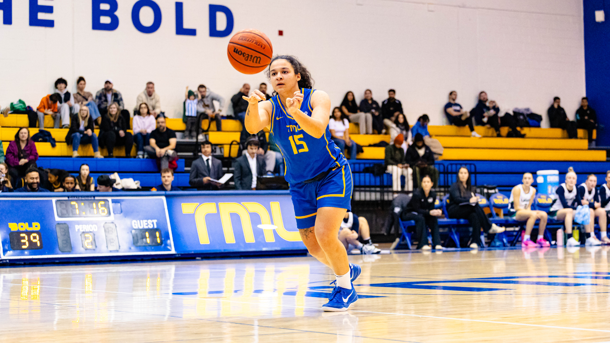 Kait Nichols makes a pass