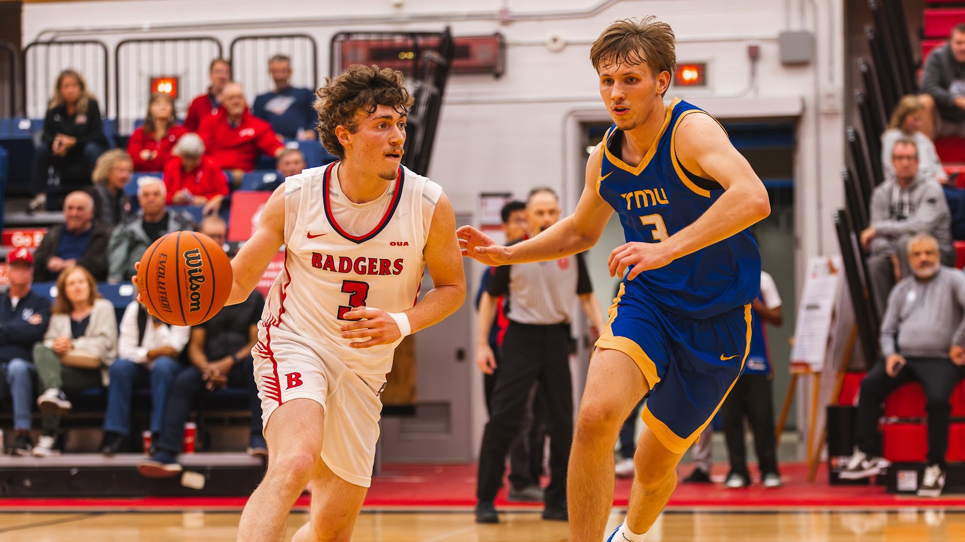 Kevin Toth playing defence against the Brock Badgers on a night he finished with six steals