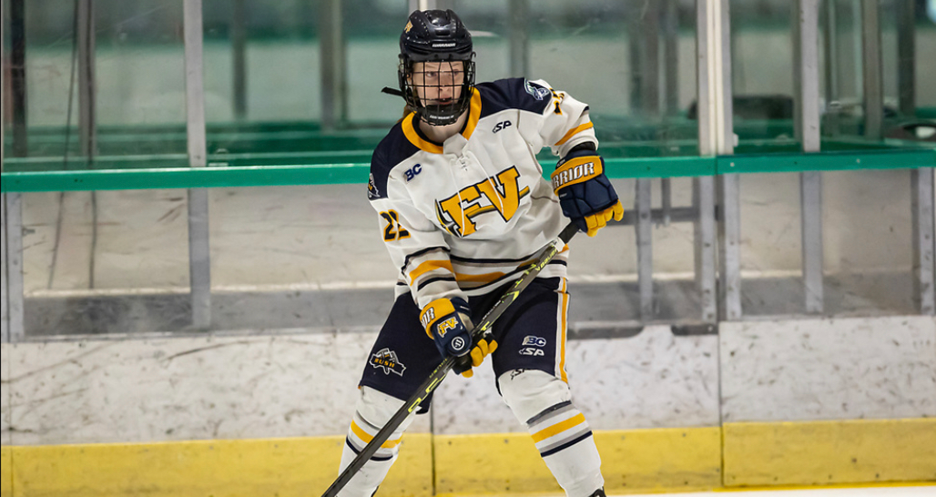Anna Mckee playing in a hockey game for the Fraser Valley Rush. 