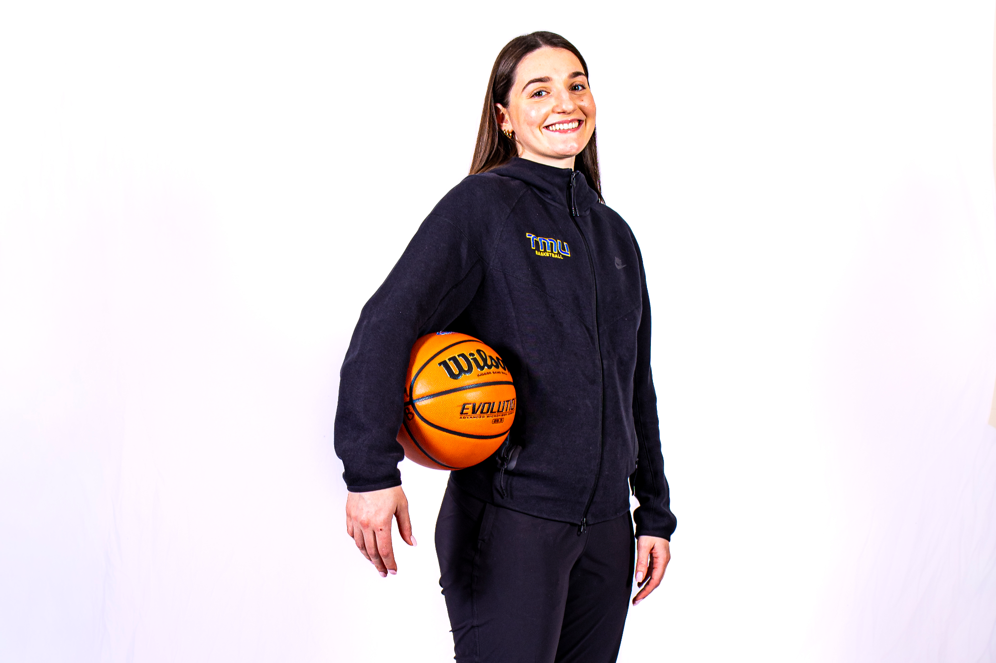 Stefanija Mrvaljevic interim coach shoot