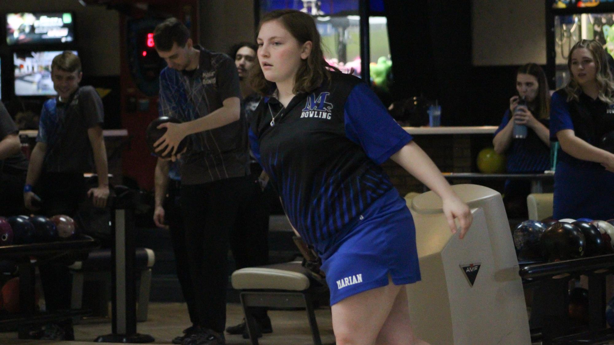 Bella Walkowski 202223 Women's Bowling Marian University