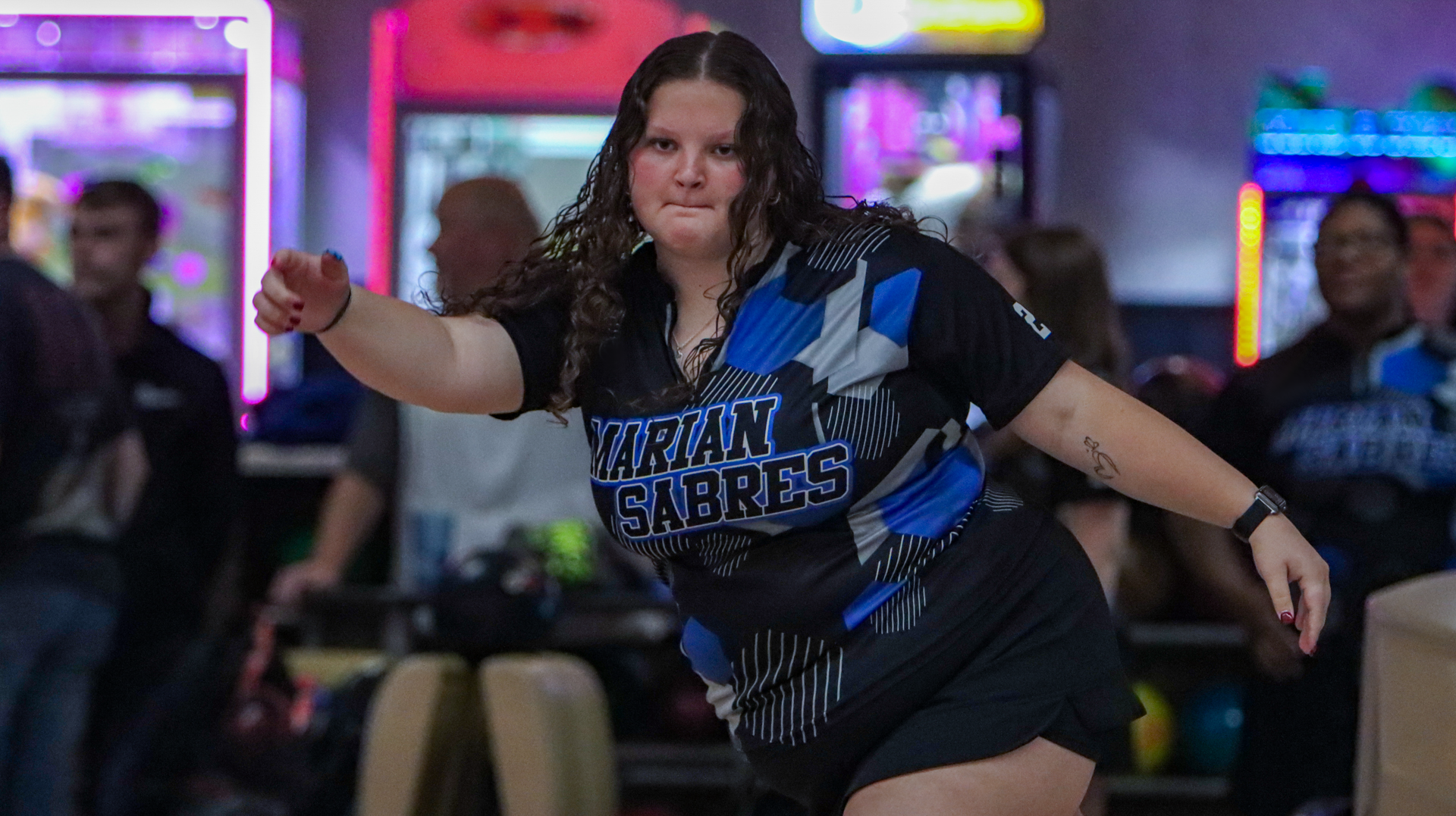 Katie Bialke bowls
