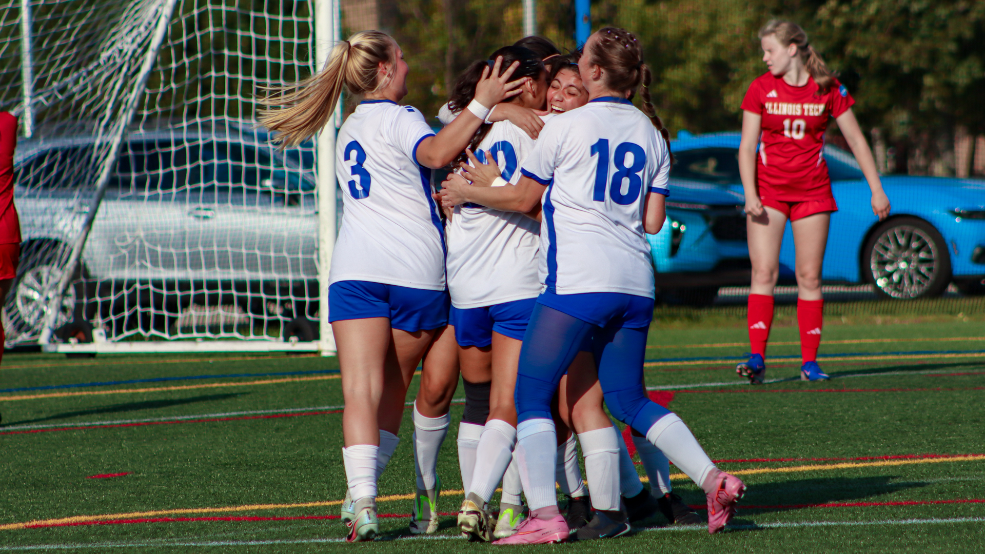 Marian celebrates a goal