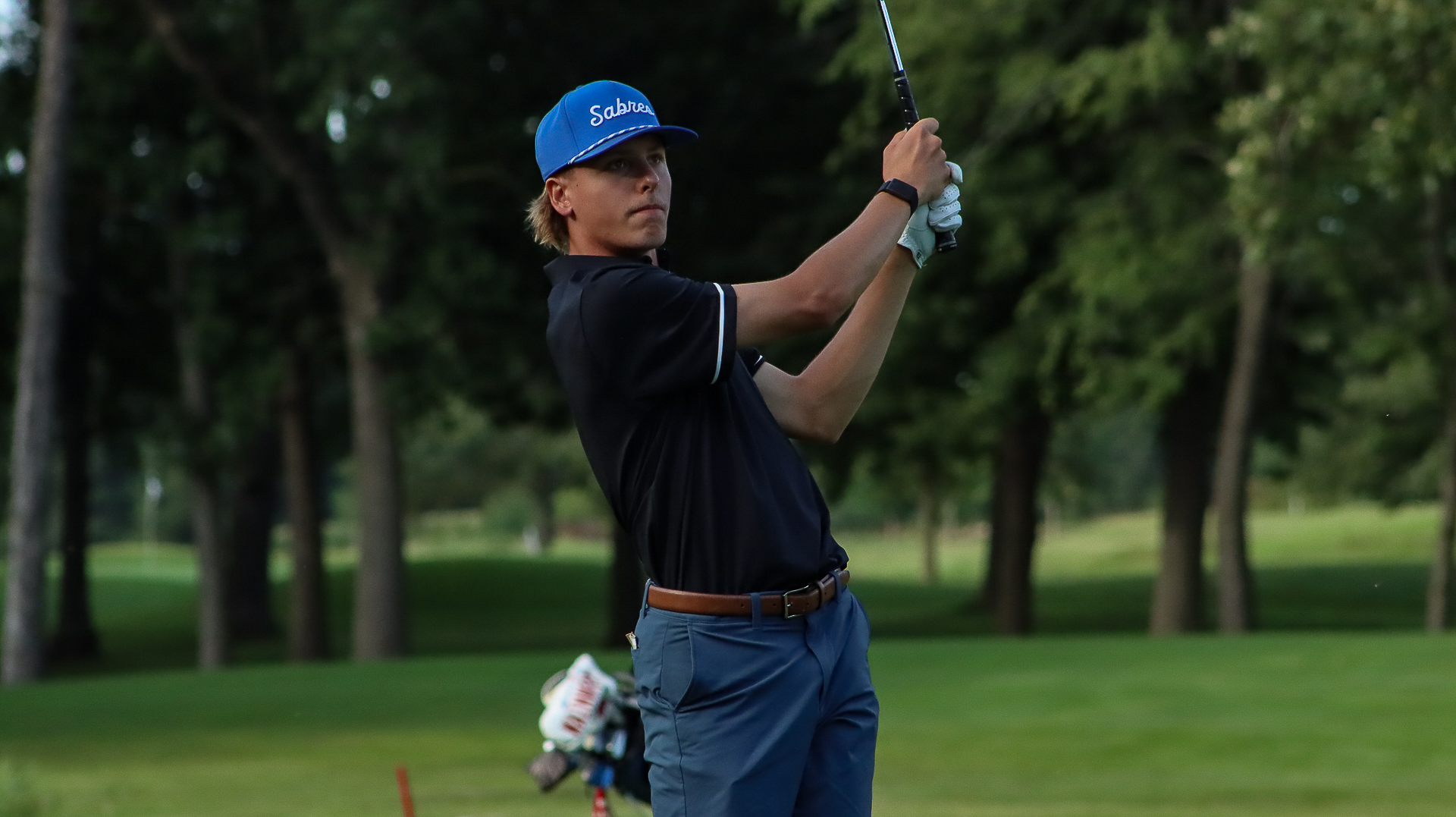 Tyler McGown golfing