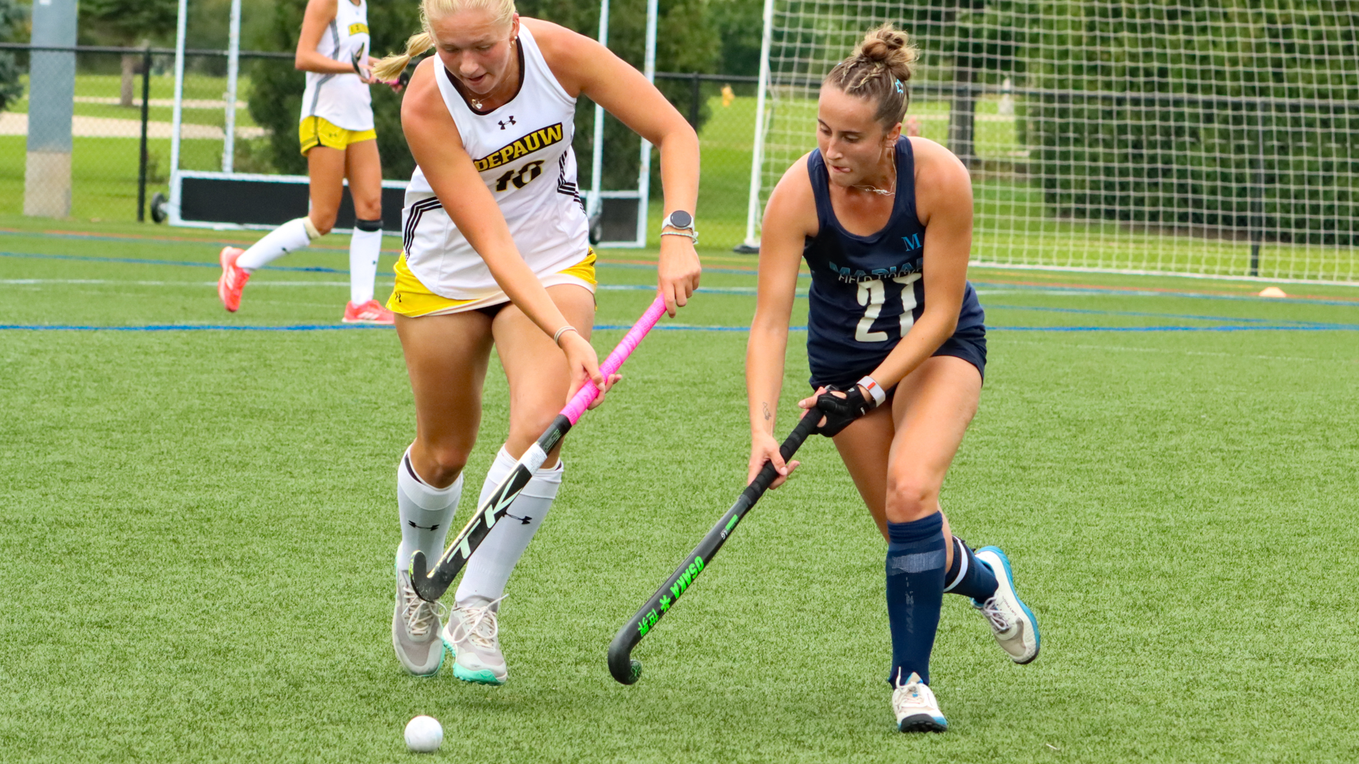 Shaelyn Klassen battles for the ball