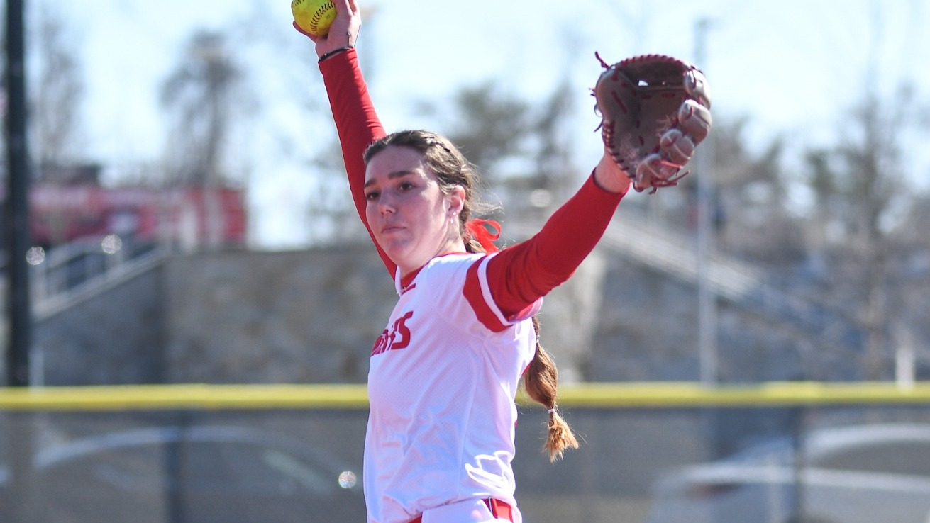 Sam Kowalski 2024 Softball Sacred Heart University