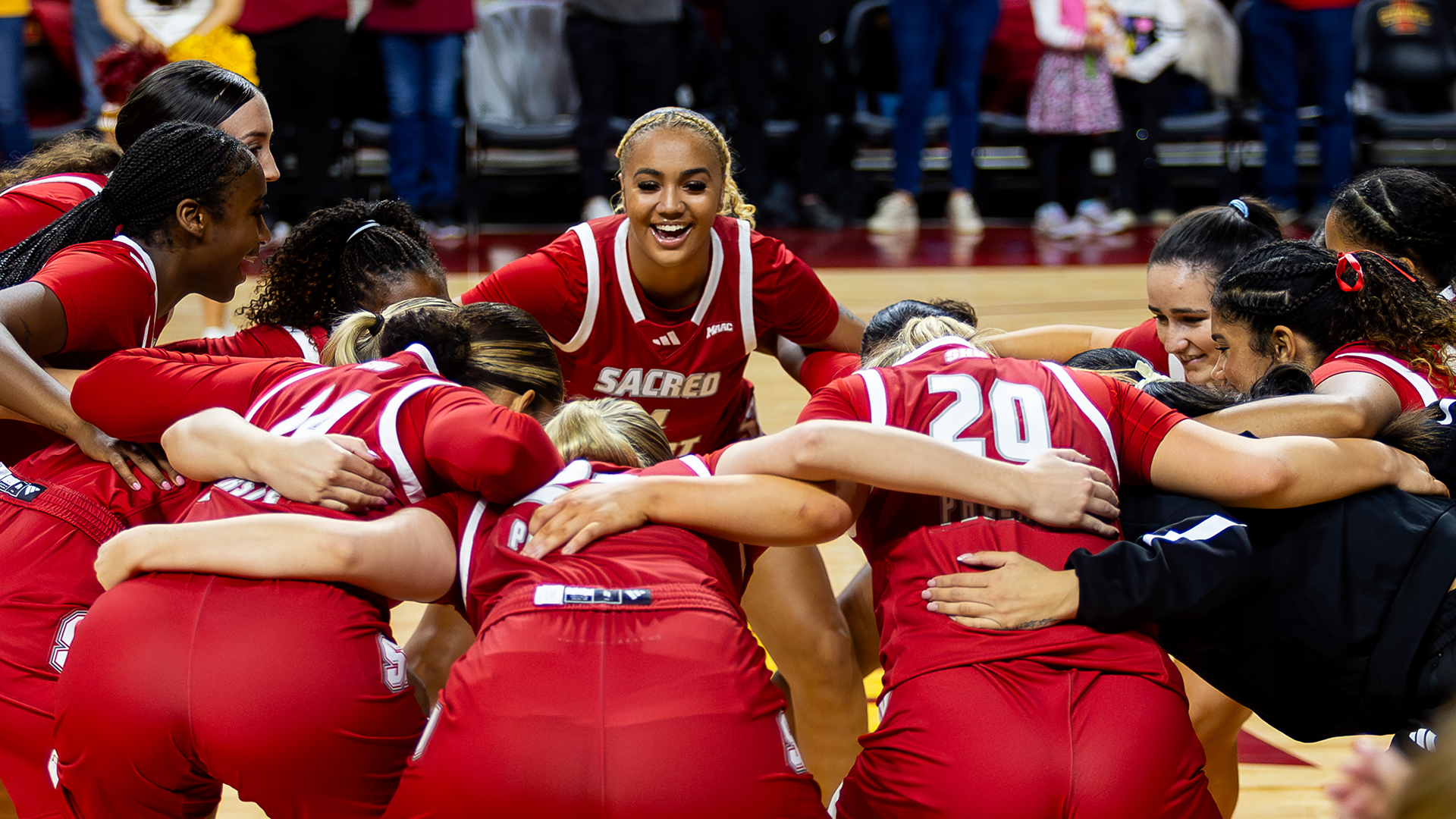 Women's Basketball Pregame Huddle