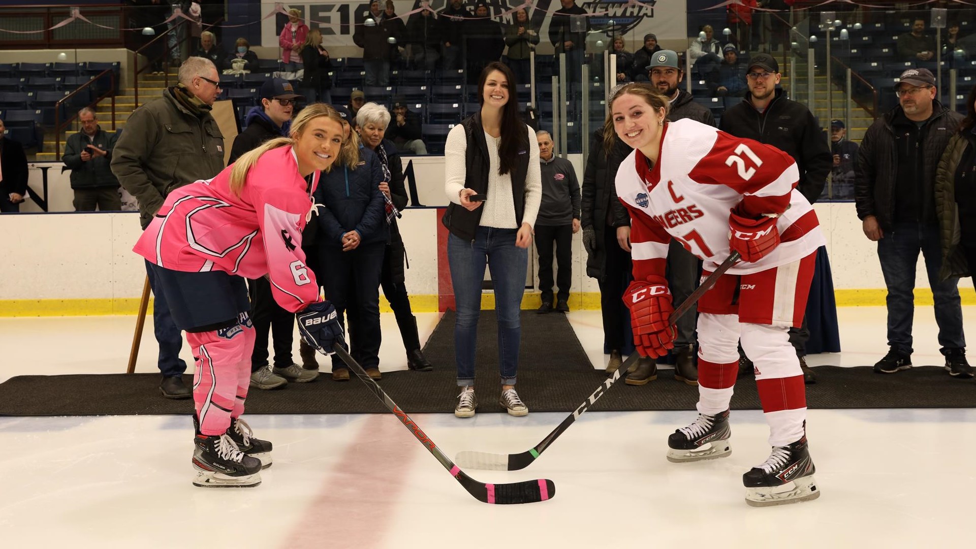 Meyers' OT winner propels women's ice hockey to weekend sweep of Sacred