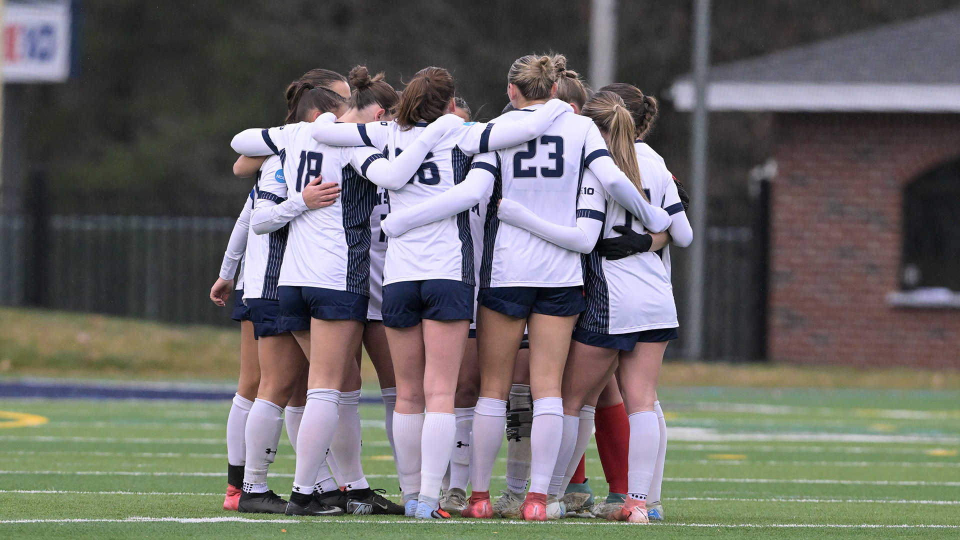 WSOC Team Huddle before NCAA Second Round match against Jefferson