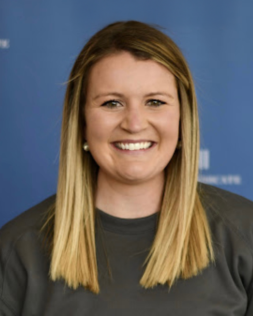 Alyssa Williamson Headshot