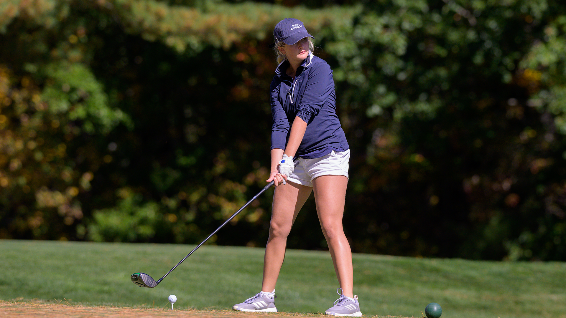 Isabella Scioletti at the Tee Box at NE10 Championships