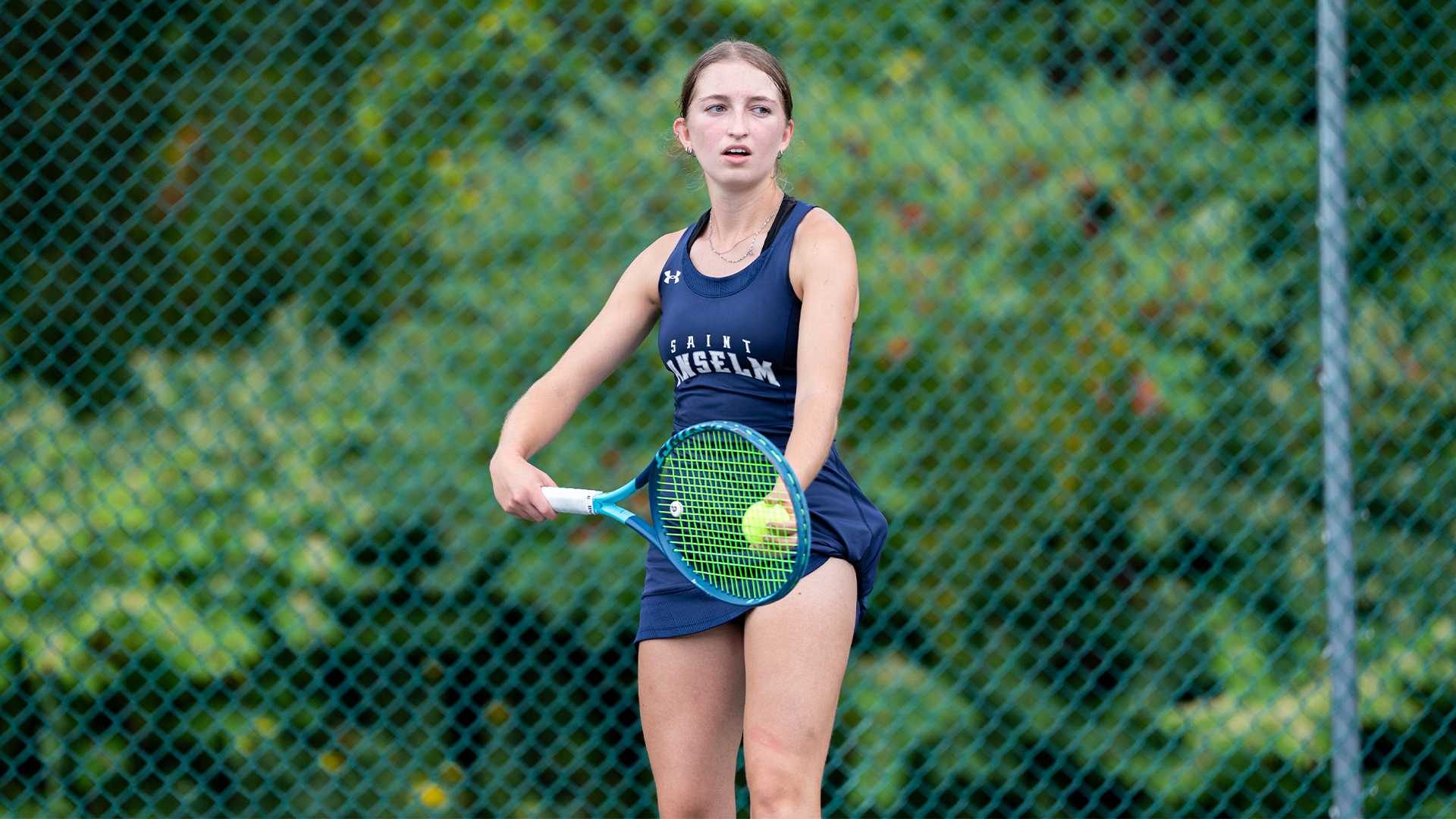 Gonzalez Ramos gets ready to serve