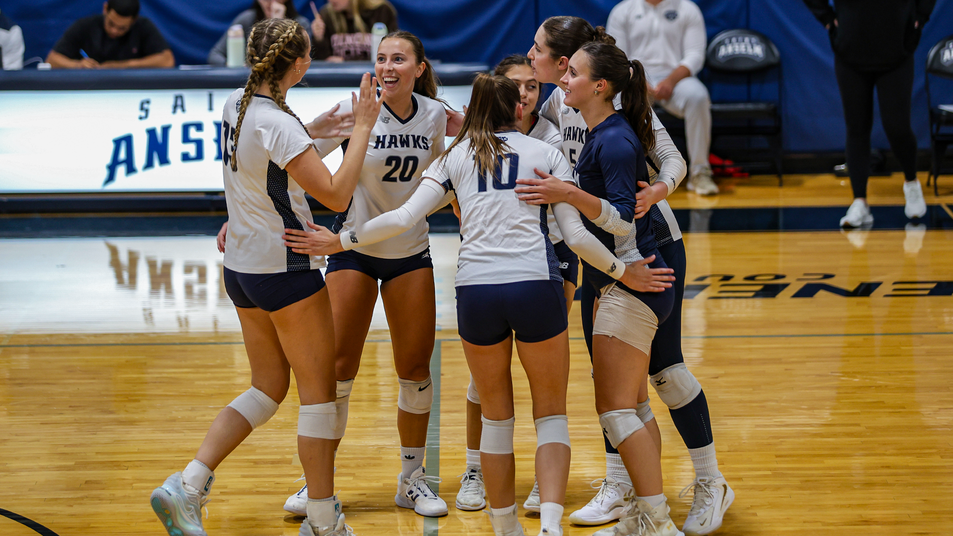 VB Celebration Huddle