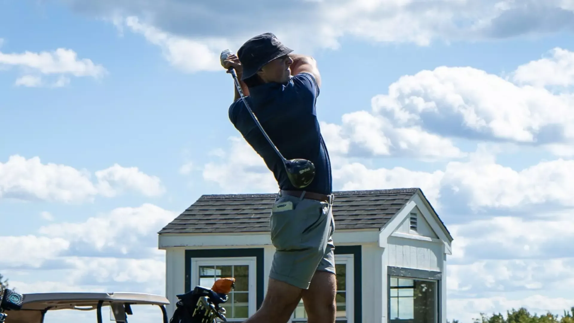 Brady Warren teeing off
