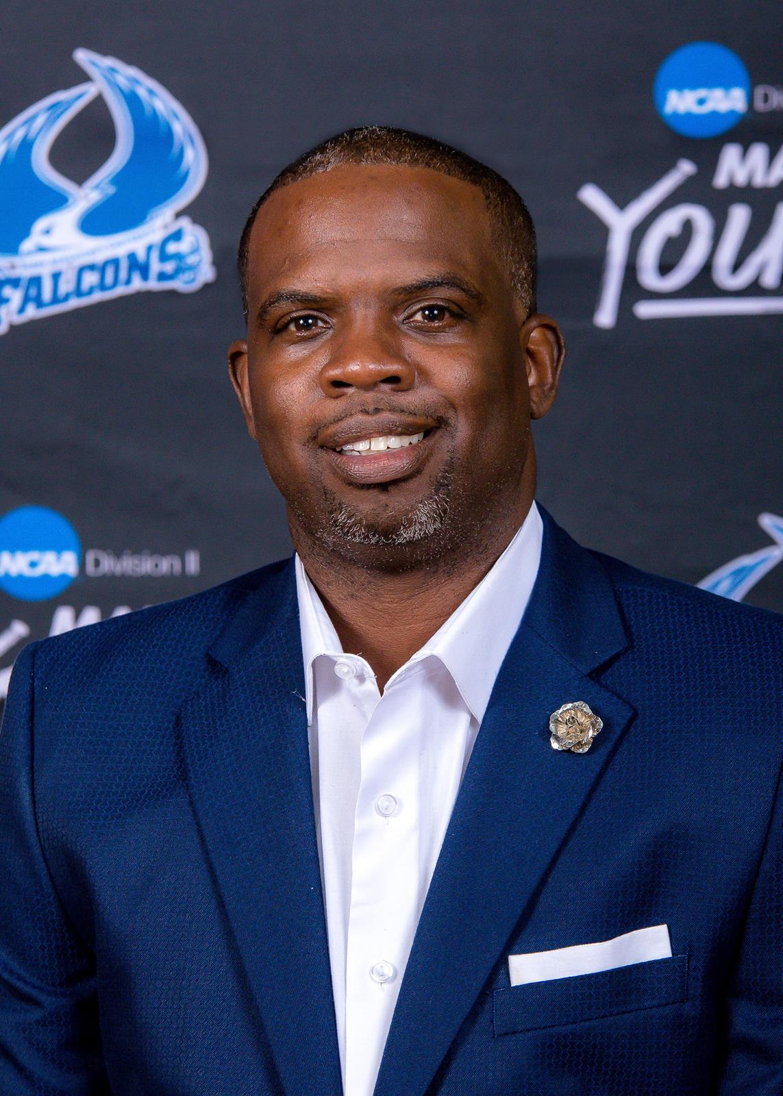 Head Coach MarQus Johnson 2018-19
