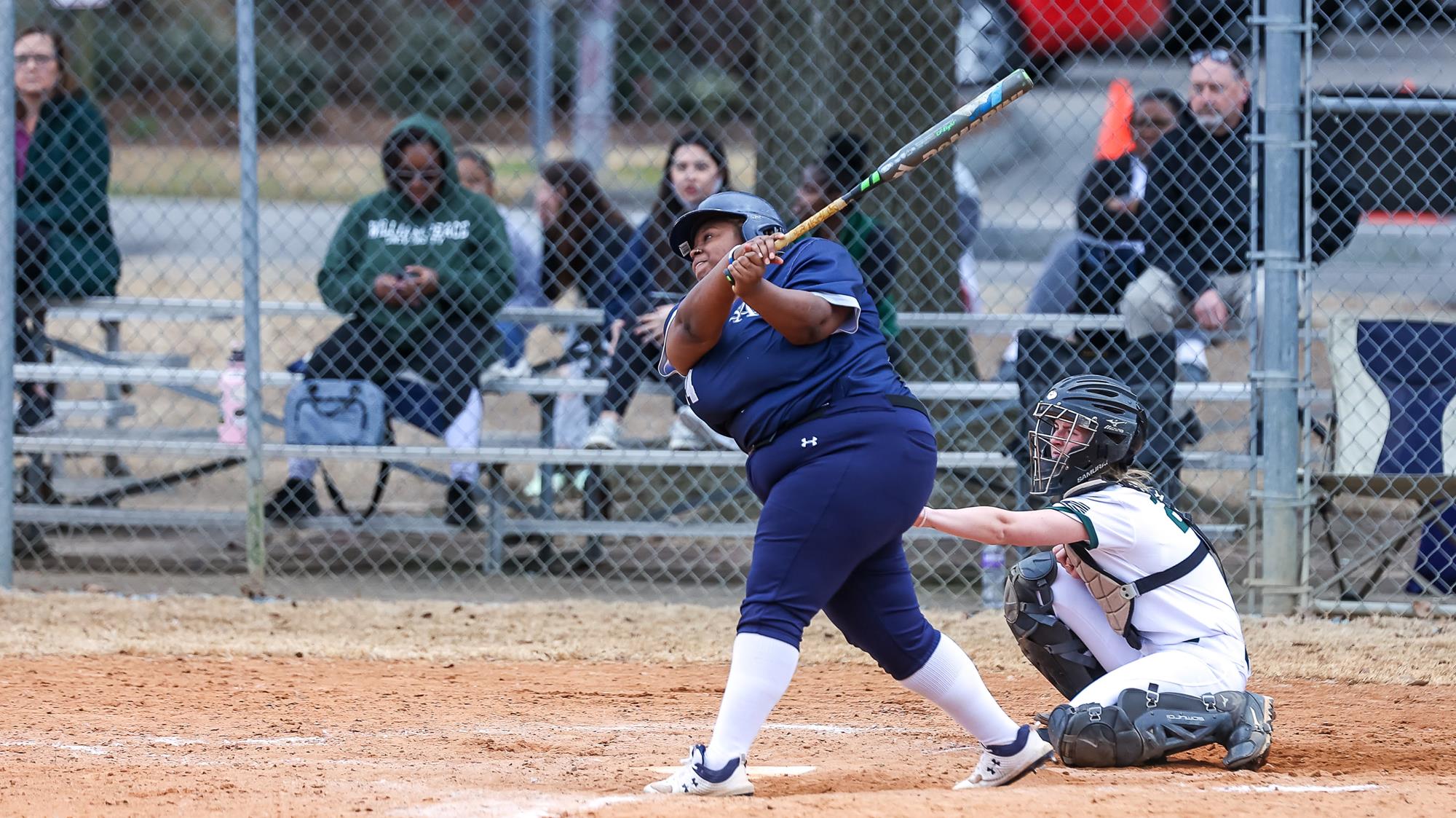 Yasmine Thompson vs. William Peace 2022