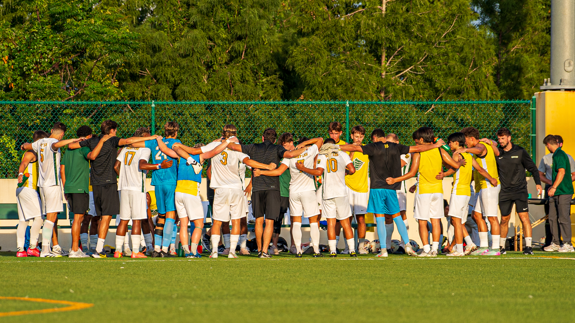 2025 Men's Soccer Huddle vs AUM