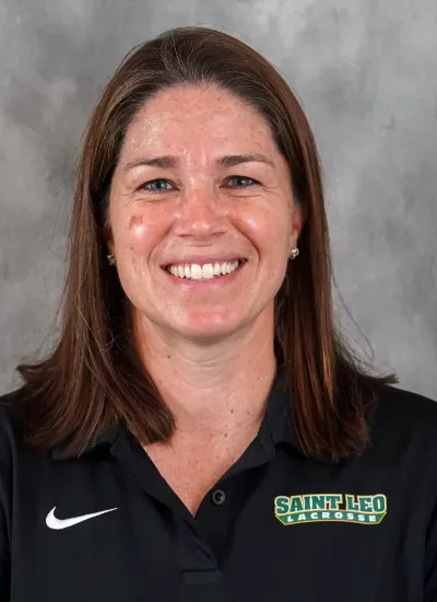 Caitlin Hansen_2025_headshot.jpg