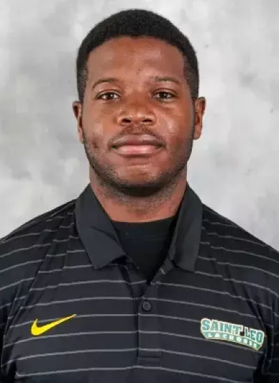 Timothy Roesler_2025_Headshot