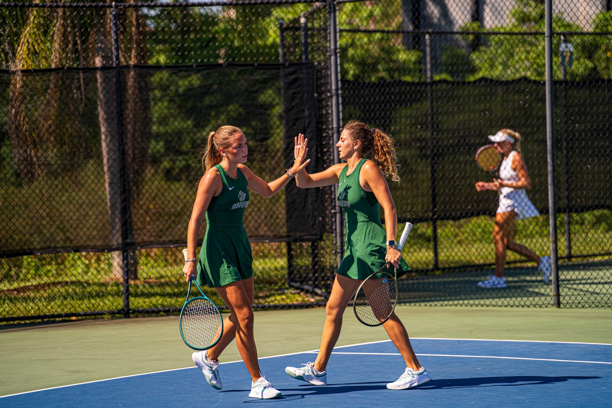 Tennis Gals