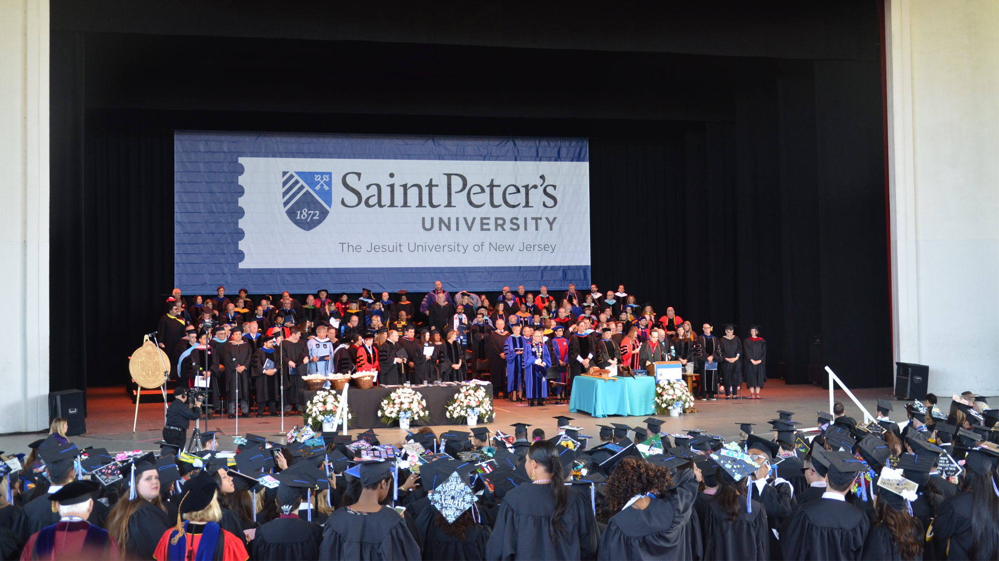 2017-18 SPU Grad RESIZE