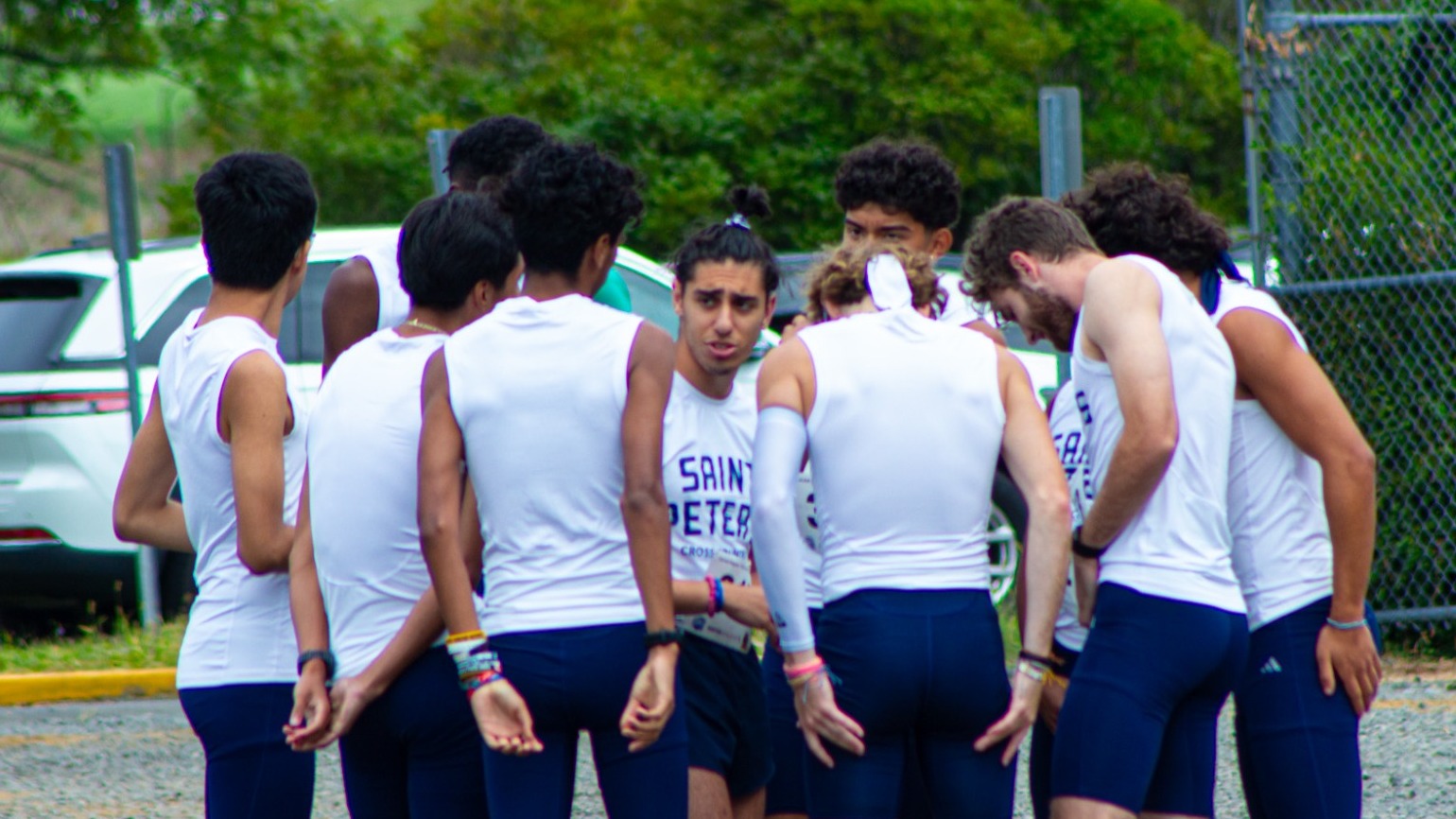 mens xc huddle