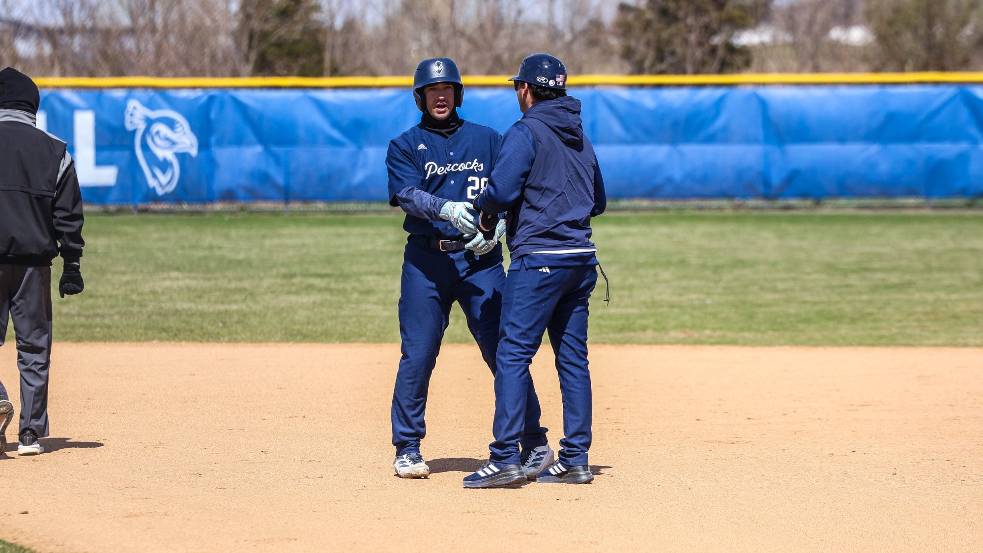 Alex Manent vs Quinnipiac