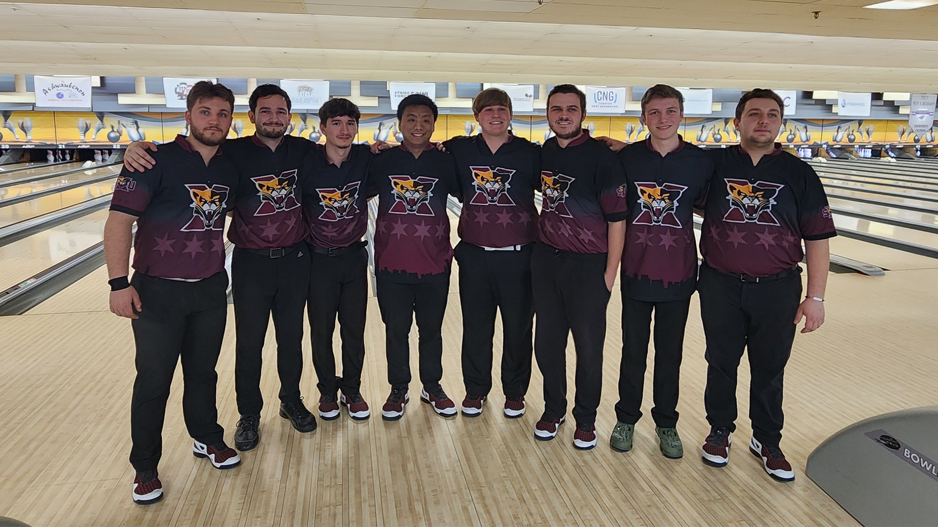 SXU Men’s Bowling Varsity Places 10th; JV wins Warhawk Open Saint