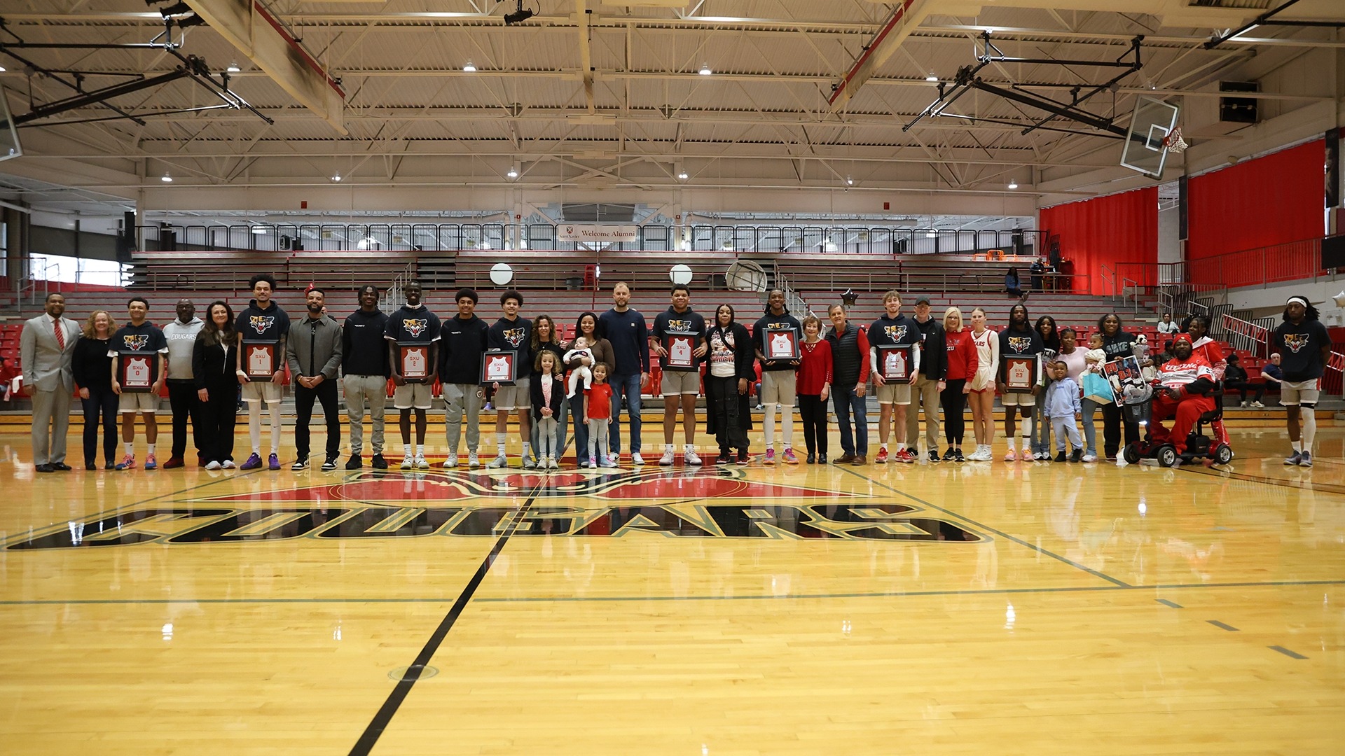 MBB_Seniors_25_26