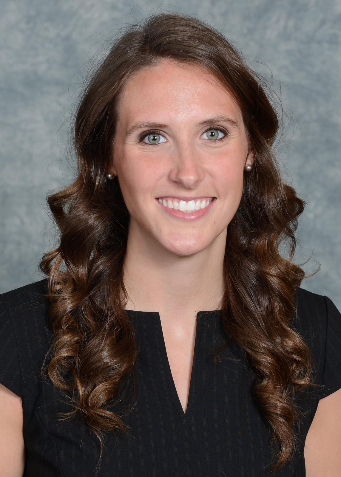 Betsy Smith head shot