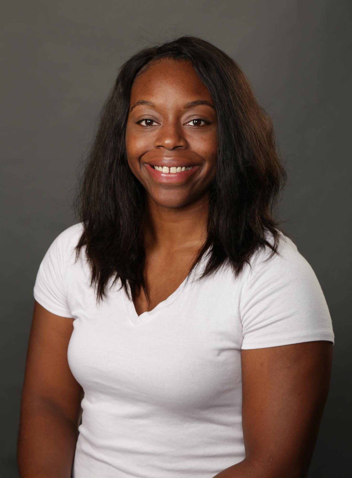 Amara Mayers head shot, 2018-19