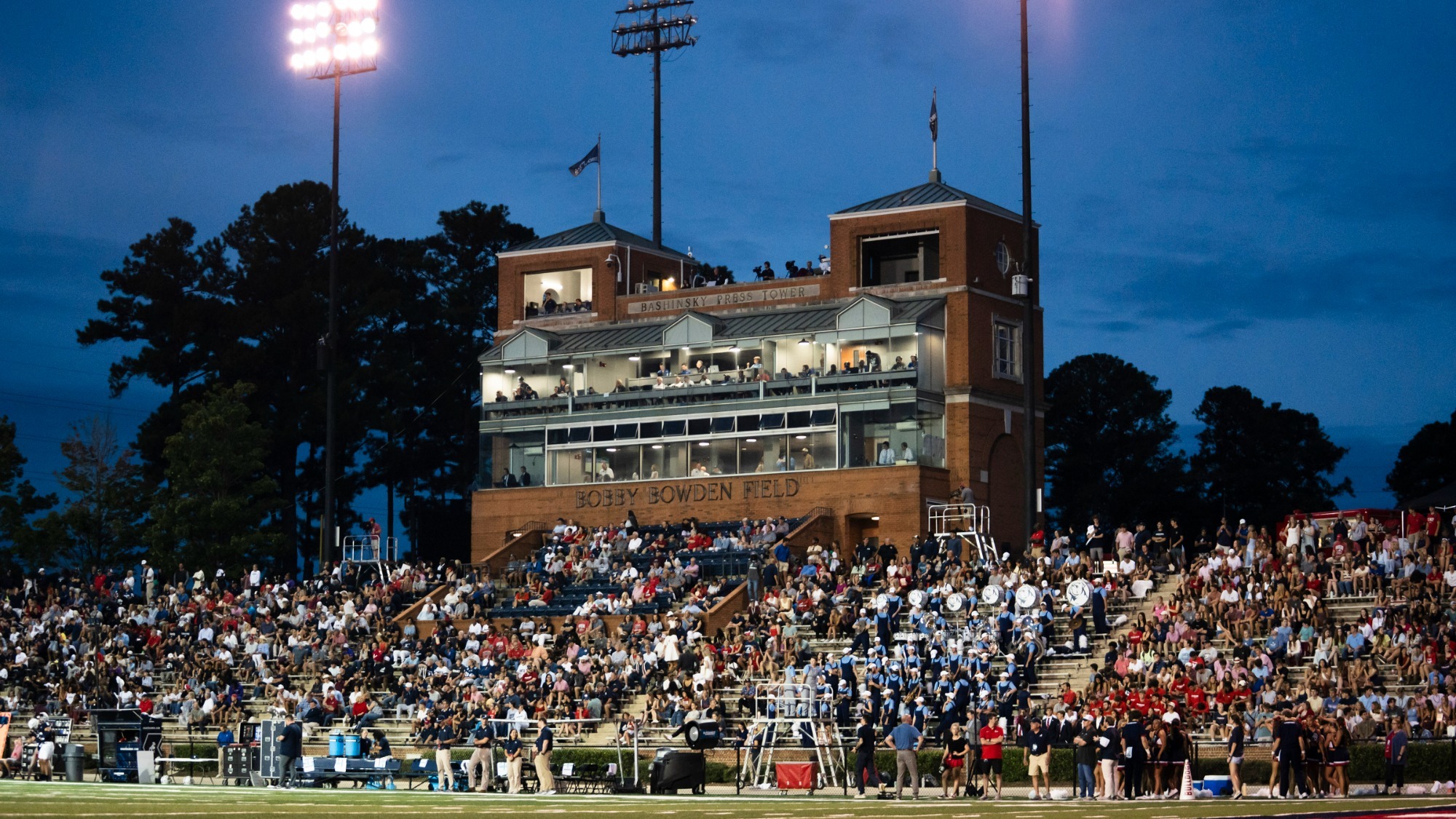 BIRMINGHAM, Ala. –The Samford football team dropped a 34-3 decision to the West Georgia Wolves in the season opener for both teams Thursday evening at Pete Hanna Stadium.
