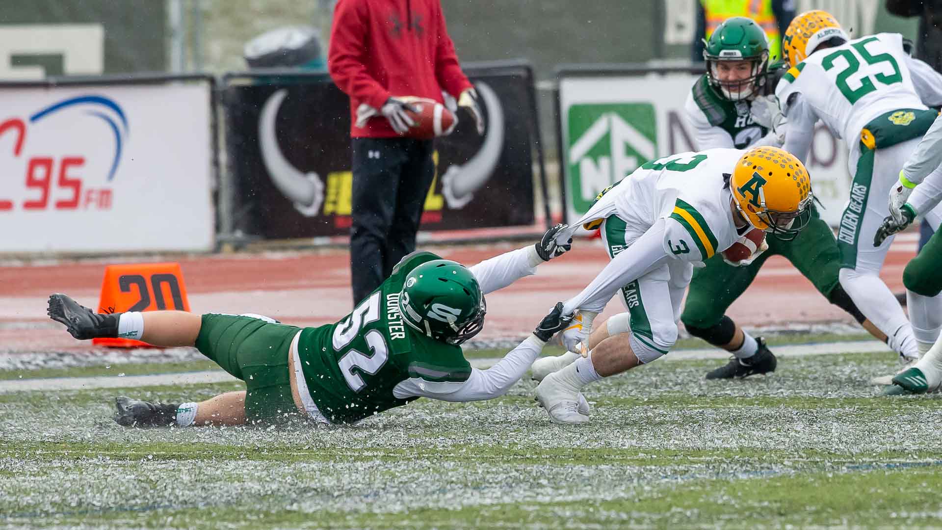 Avery Dunster Football Huskie Athletics