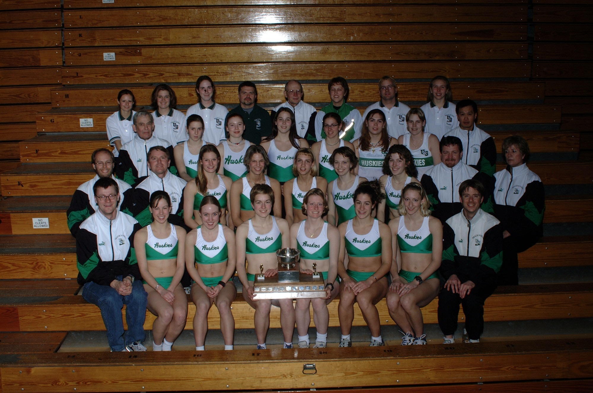 2000-01 Huskie Women's Track & Field