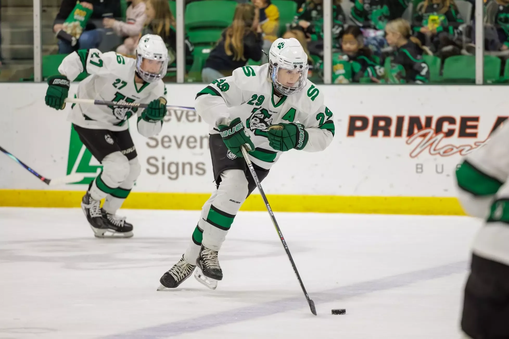 Paris Oleksyn vs TWU 2025-26