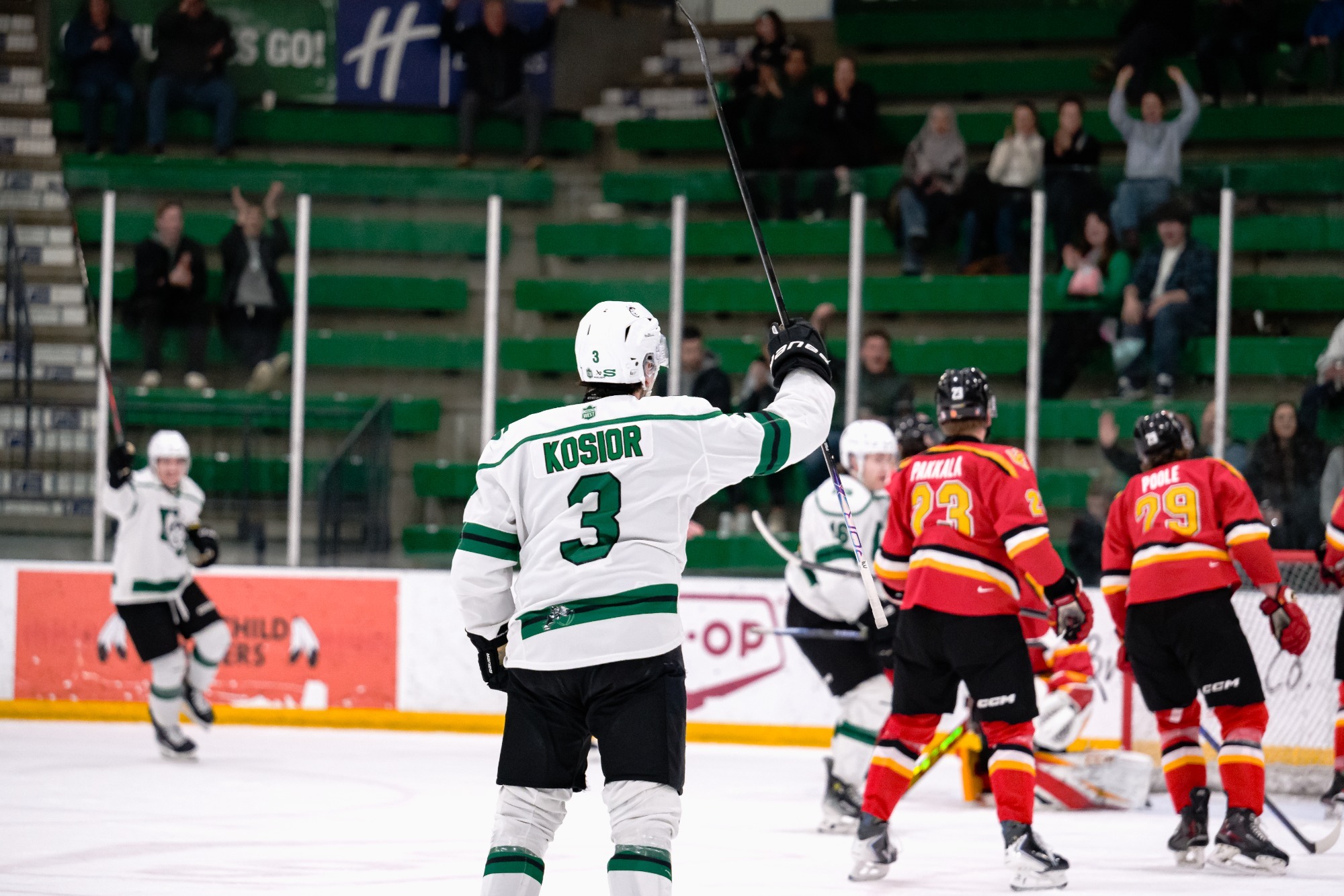 Landon Kosior vs Calgary 2025-26