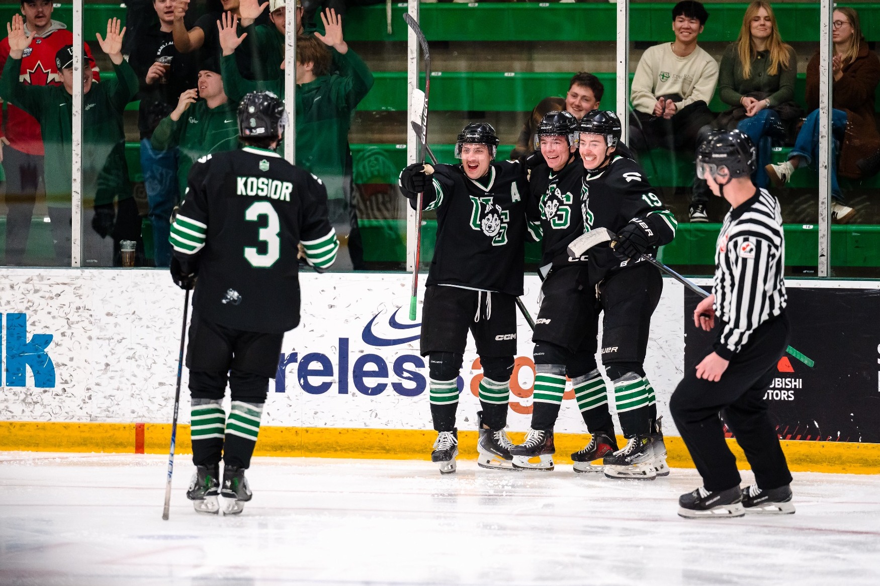 Huskies vs Alberta 2025-26 CW Quarterfinal Gm. 1