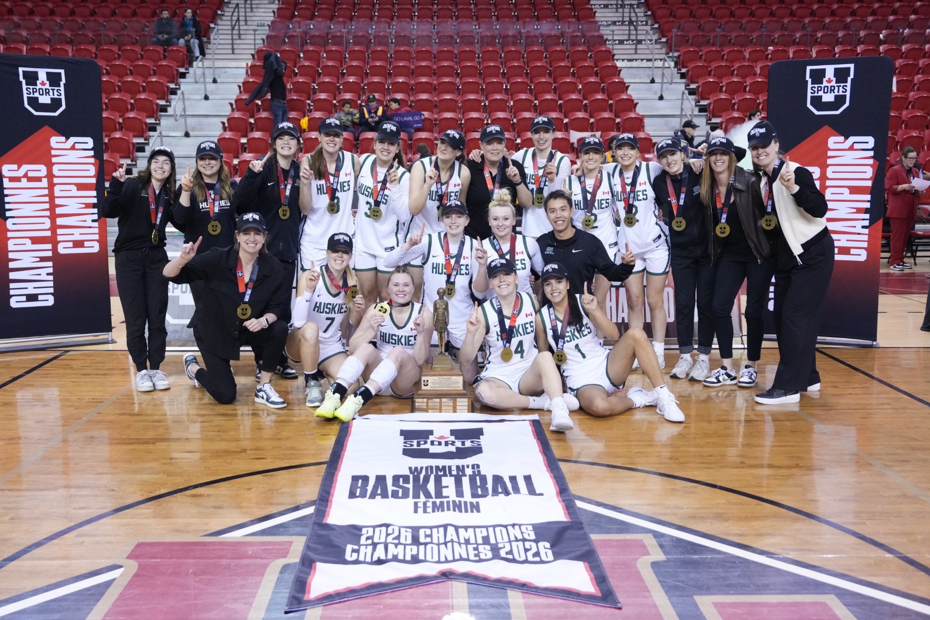 Huskie WBB 2025-26 U SPORTS Champs