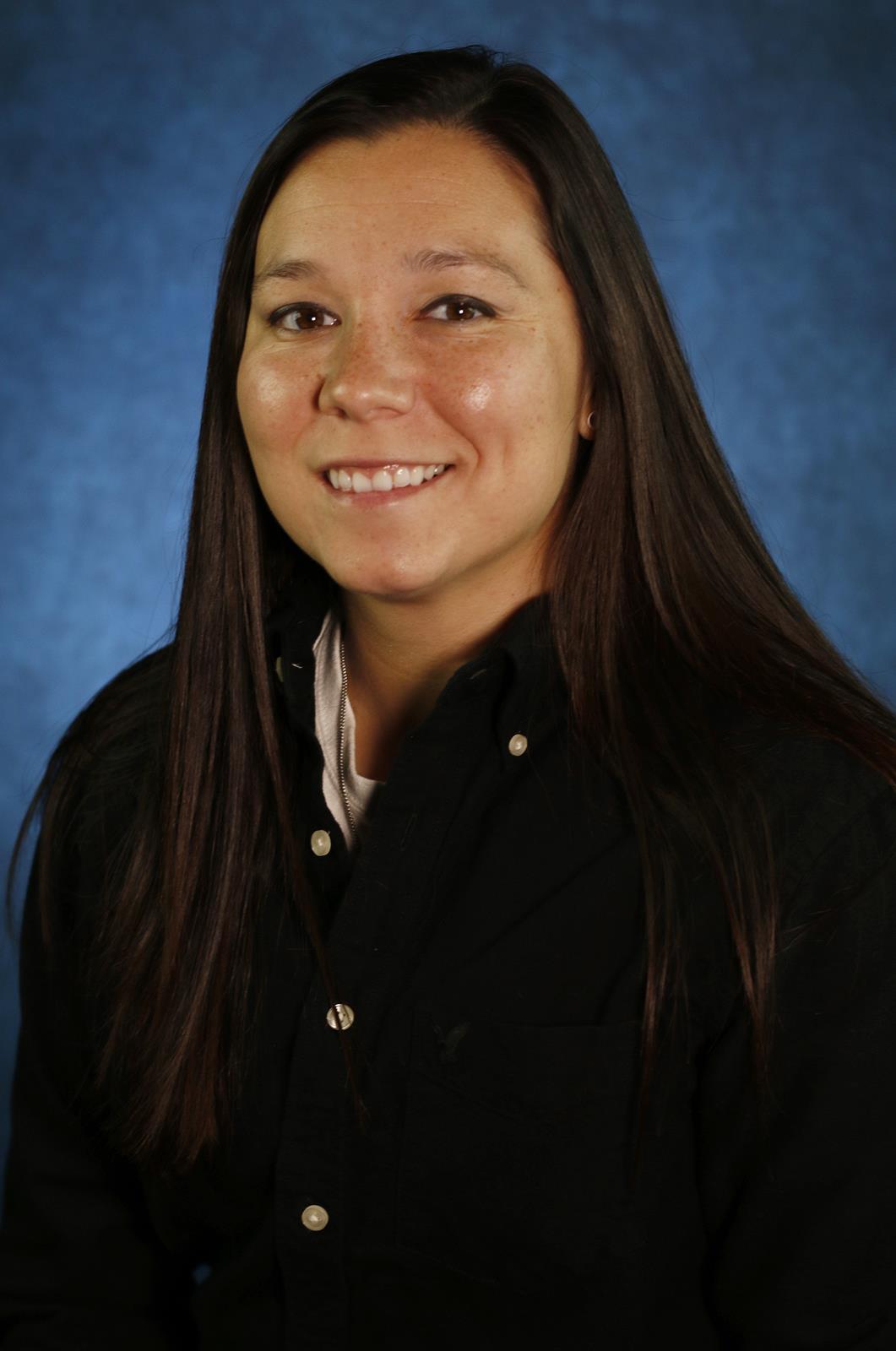 Sutton, Hannah (2016)