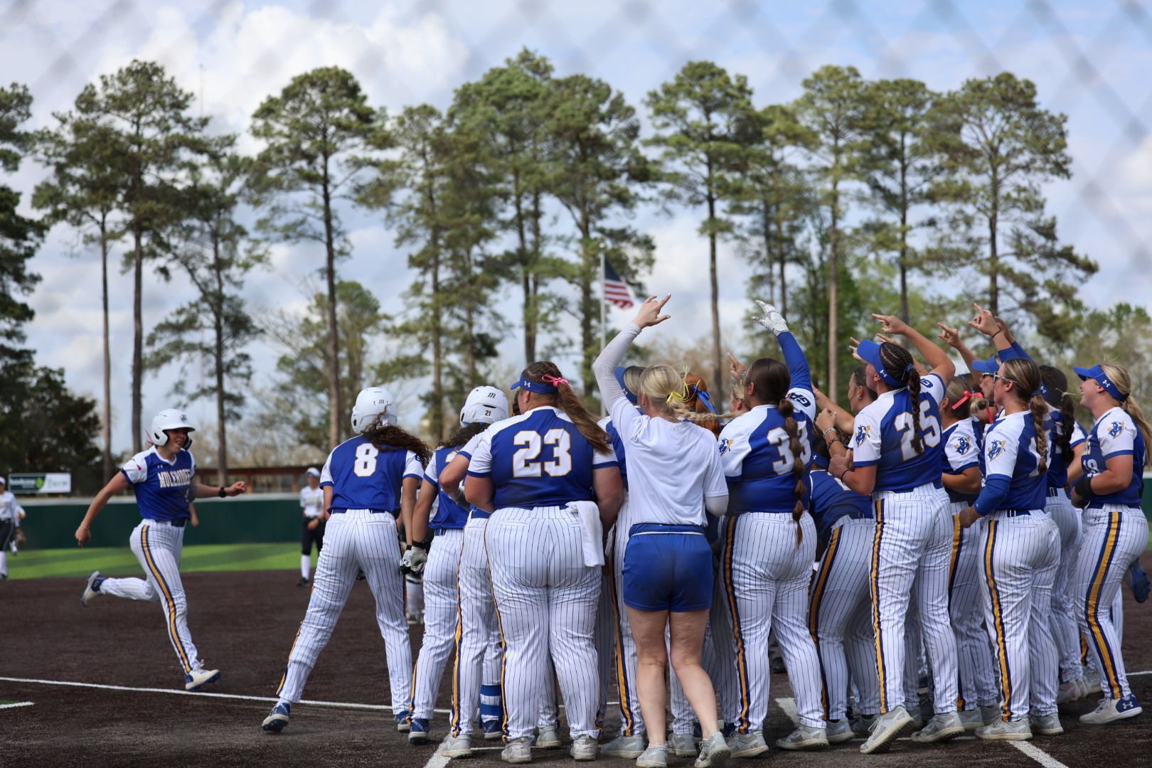 Softball walks home Ashley Reeves