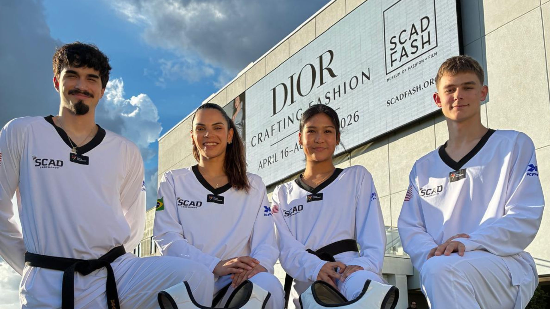 SCAD Taekwondo takes a team photo.
