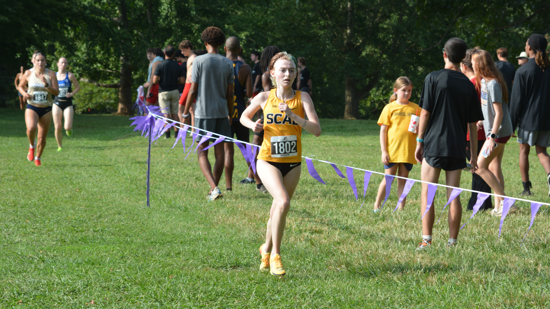 Avery Raymond brings it into the finish at the Converse Kick-Off. 