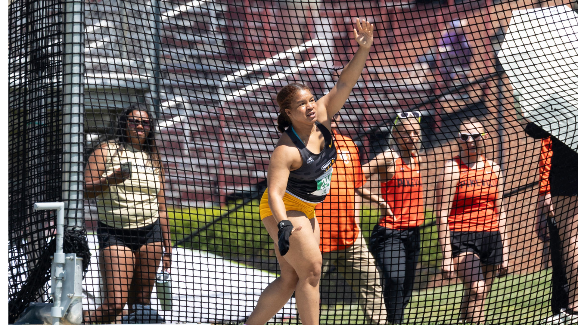 Eve D'Antignac throws the shotput at the Outdoor Music City Challenge.