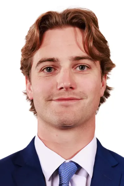 Drake Porter Head Shot
