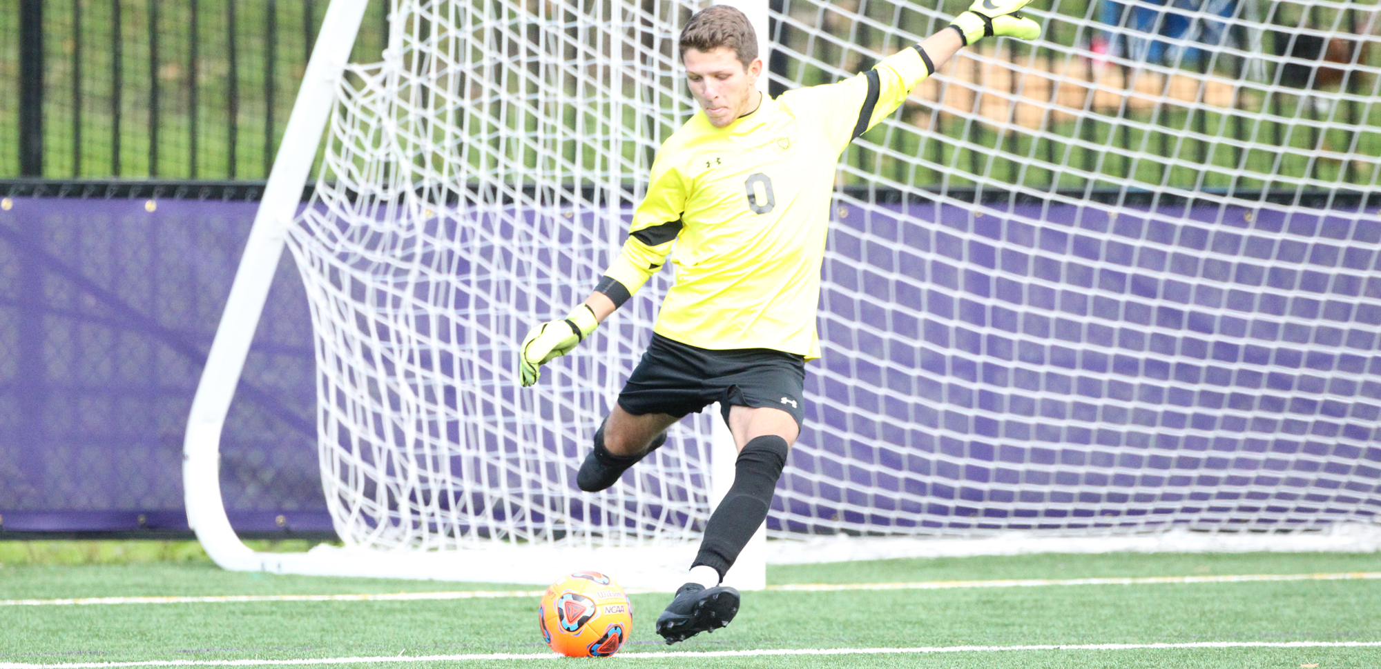 Hodlofski's CareerHigh 10 Saves Help Men's Soccer Tie Neumann
