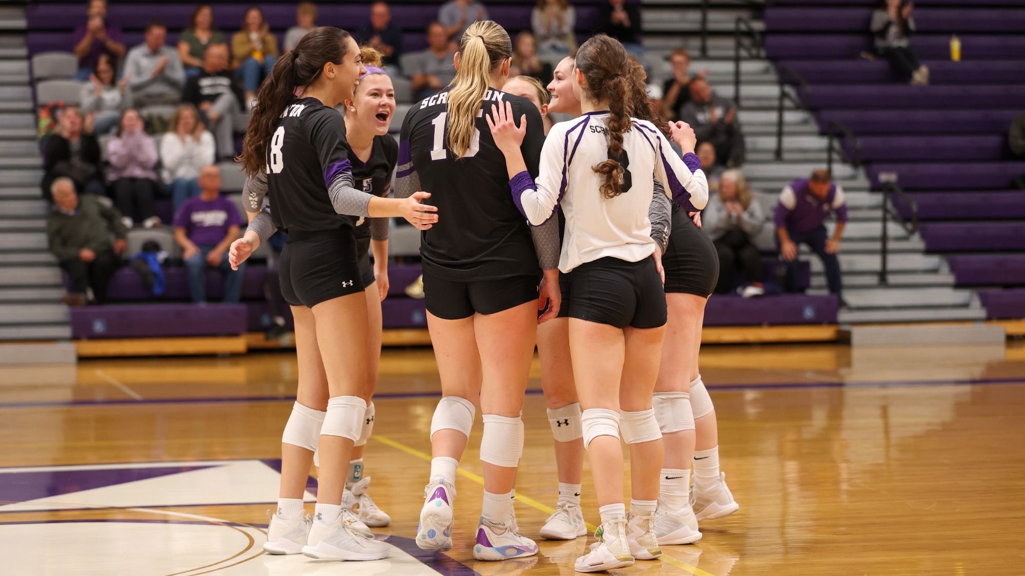 Volleyball Cruises Past ETown, 30 University of Scranton