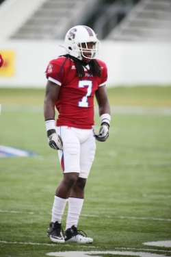 Senior DB Domnique Ellis