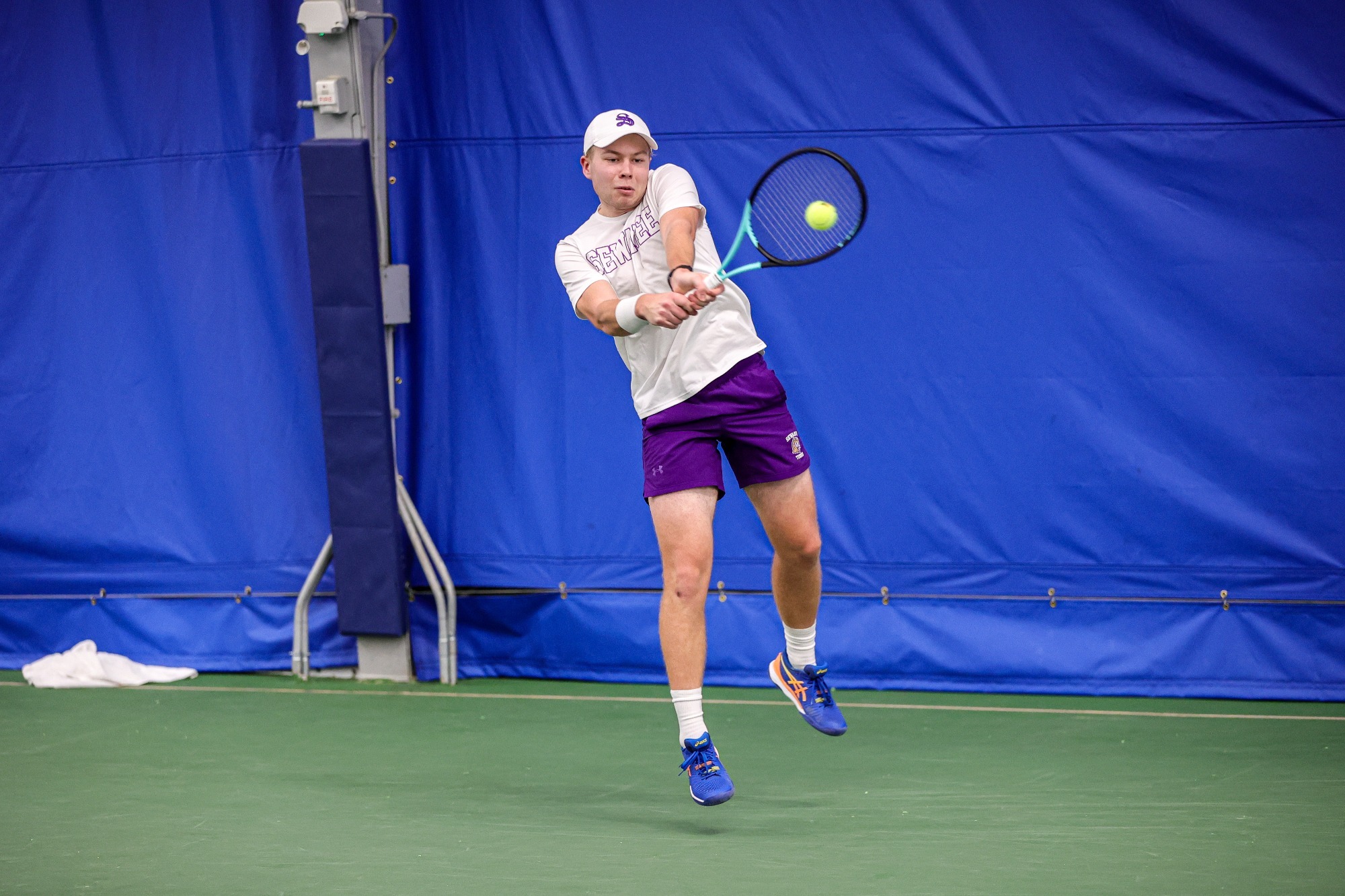 andre-remi-jakobi-2023-24-13-men-s-tennis-the-university-of-the