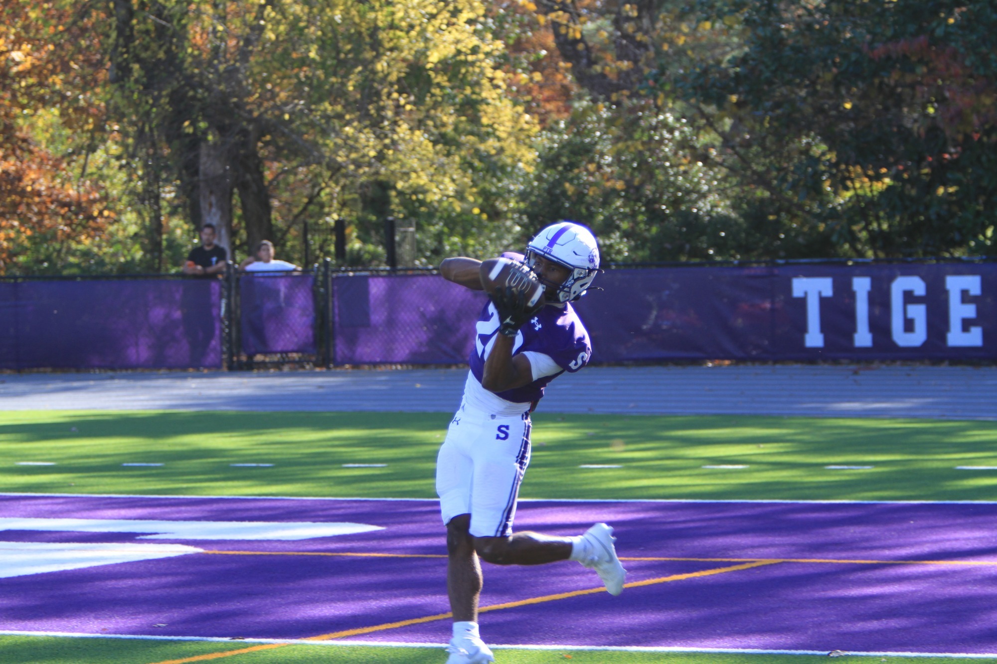 Jaylen Mack intercepts ball in endzone